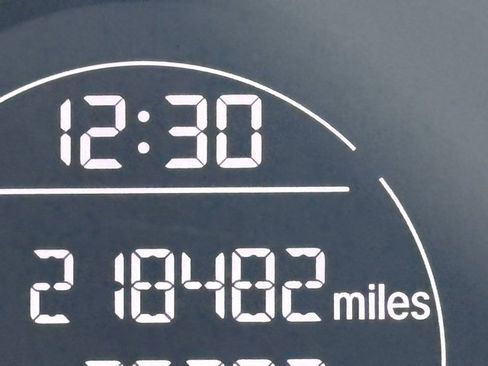 Used 2016 Honda HR-V LX image 24