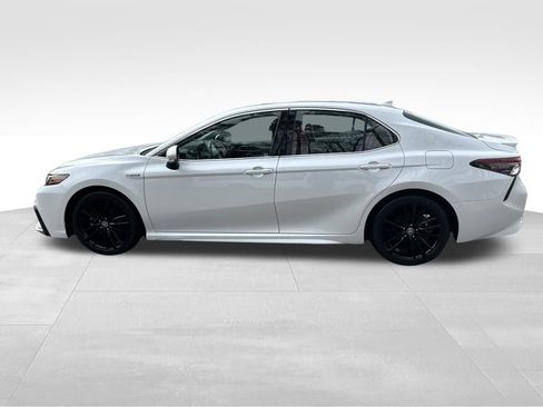 Used 2021 Toyota Camry XSE w/ Cold Weather Package image 2