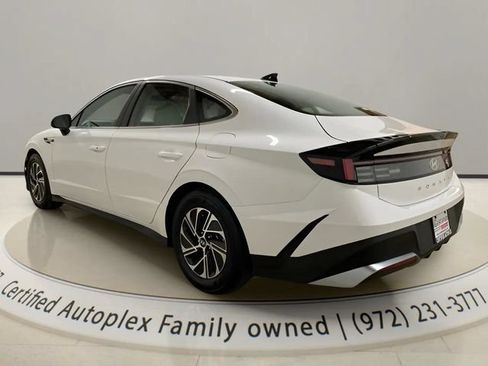 Used 2026 Hyundai Sonata Blue FWD image 3