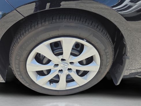 Used 2026 Toyota Corolla LE FWD image 24
