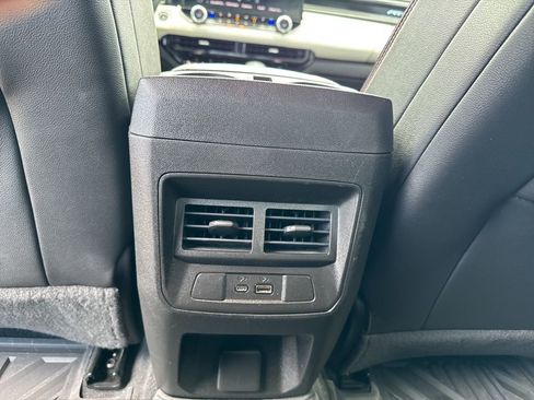 Used 2023 GMC Canyon AT4X AWD/4WD image 30