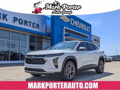 New 2025 Chevrolet Trax LT w/ LT Convenience Package