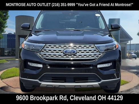 Used 2021 Ford Explorer Limited w/ Equipment Group 301A AWD/4WD image 11