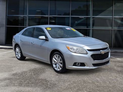 Used 2015 Chevrolet Malibu LTZ FWD image 1
