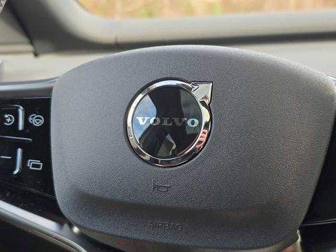 New 2026 Volvo EX30 Cross Country Ultra image 31