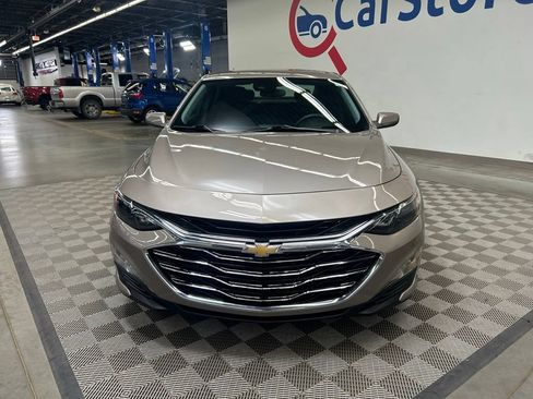 Used 2024 Chevrolet Malibu LT FWD image 4