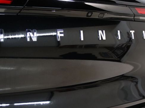 Used 2023 INFINITI QX60 Pure AWD/4WD image 14