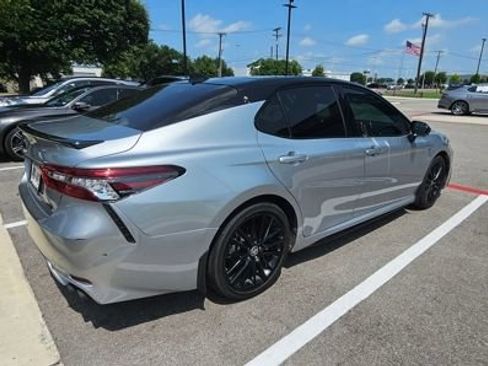 Used 2023 Toyota Camry XSE FWD image 4