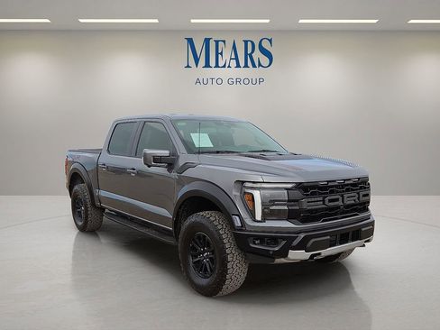 Used 2025 Ford F150 Raptor image 7