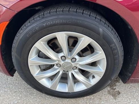 Used 2015 Chrysler 200 C w/ Navigation & Sound Group I image 13