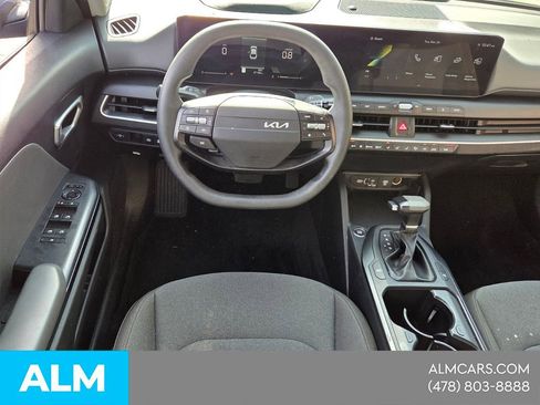 Used 2025 Kia K4 LXS image 8