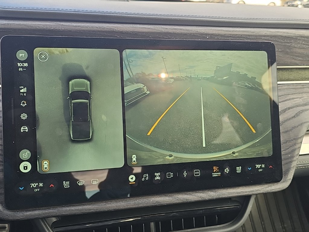 Used 2022 Rivian R1T Launch Edition AWD/4WD image 9