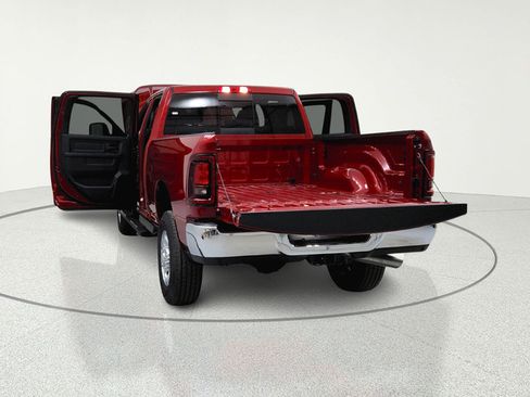 New 2026 RAM 2500 Tradesman AWD/4WD image 9