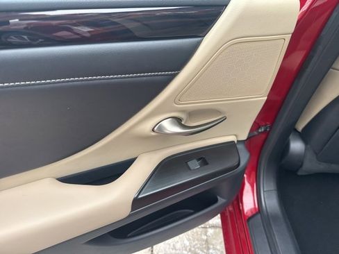 Used 2019 Lexus ES 350 image 30