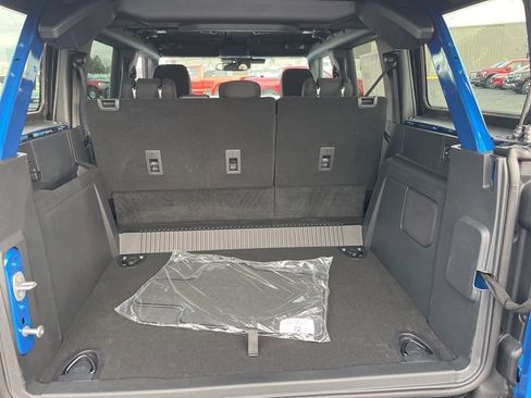 New 2025 Ford Bronco Big Bend image 12