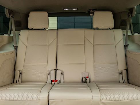 Used 2025 Cadillac Escalade Sport Platinum w/ LPO, Floor Liner Package image 38