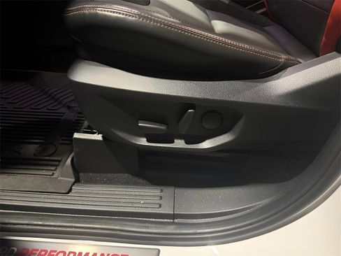 Used 2025 Ford Ranger Raptor image 16