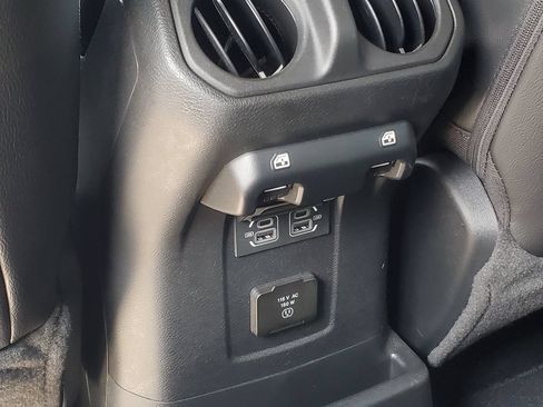 Used 2023 Jeep Wrangler Unlimited Sahara w/ Cold Weather Group AWD/4WD image 27