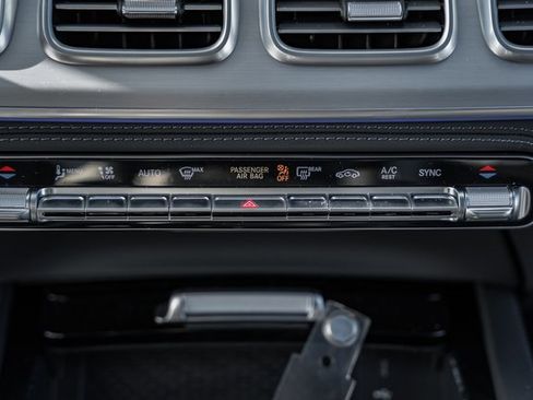 New 2025 Mercedes-Benz GLE 63 AMG S image 28