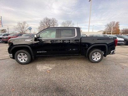 New 2026 GMC Sierra 1500 SLE