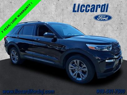 Used 2022 Ford Explorer XLT w/ Equipment Group 202A