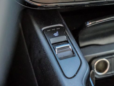 Used 2025 Kia Telluride S FWD image 32