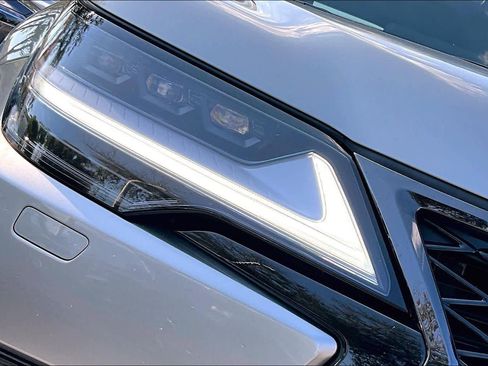 Used 2024 Lexus LX 600 F Sport image 28