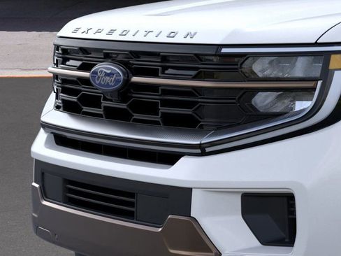 New 2026 Ford Expedition Max King Ranch image 17