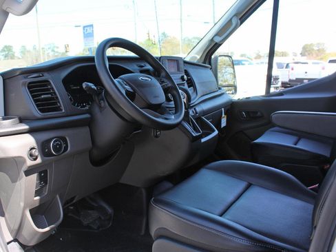 Used 2024 Ford Transit 350 T-350 image 28