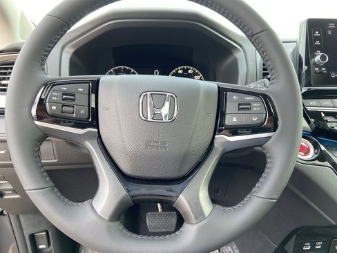 New 2026 Honda Odyssey Touring image 31