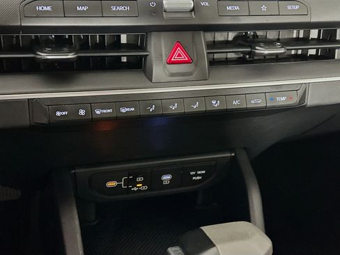 Used 2025 Kia K4 FWD image 24