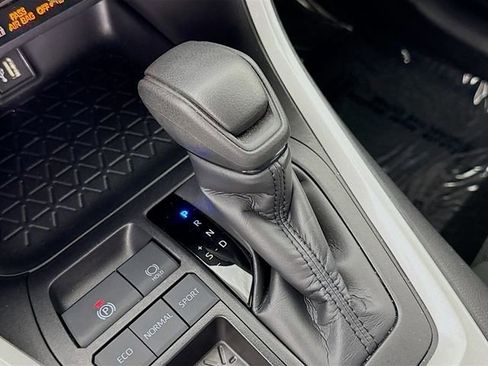 Certified 2025 Toyota RAV4 LE FWD image 16