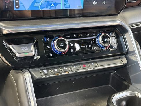 Used 2024 GMC Sierra 3500 Denali Ultimate AWD/4WD image 50