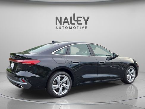Used 2025 Audi A5 2.0T Premium w/ Convenience Package AWD/4WD image 4