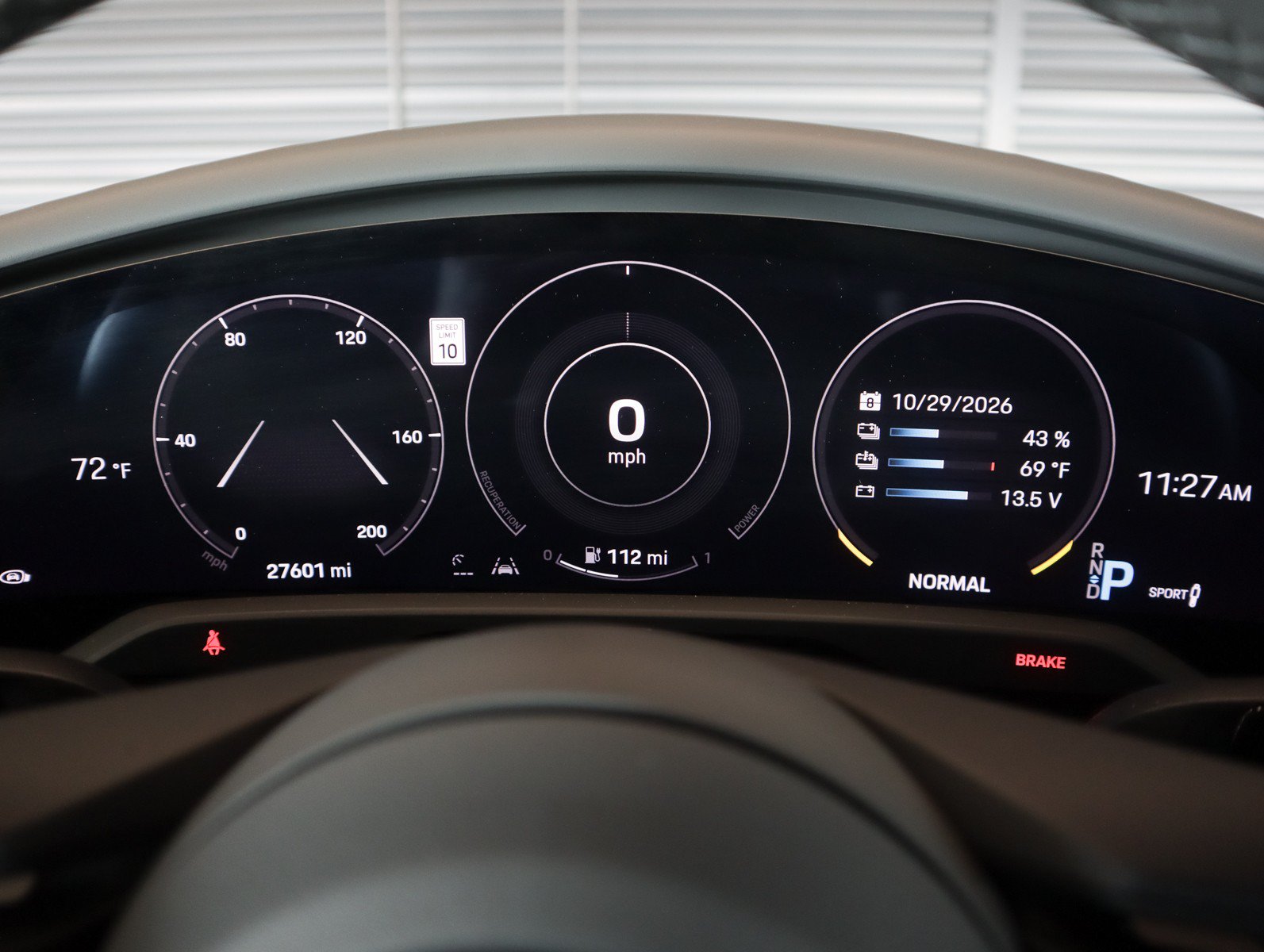 Certified 2024 Porsche Taycan w/ Premium Package RWD image 17