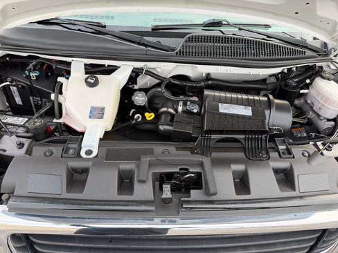 Used 2020 GMC Savana 2500 w/ Driver Convenience Package image 30