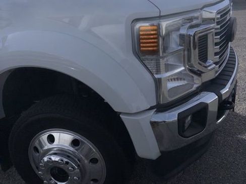 Used 2022 Ford F450 Lariat w/ Lariat Value Package image 6