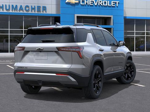 New 2026 Chevrolet Equinox LT image 4