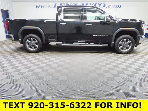 Used 2025 GMC Sierra 2500 SLT image 2
