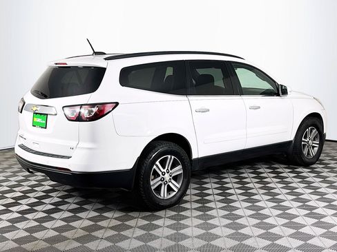 Used 2017 Chevrolet Traverse LT AWD/4WD image 8