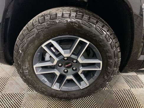 Used 2026 GMC Terrain AT4 w/ Convenience Package III image 10