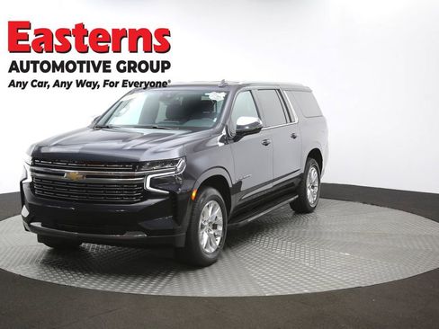 Used 2023 Chevrolet Suburban Premier image 55