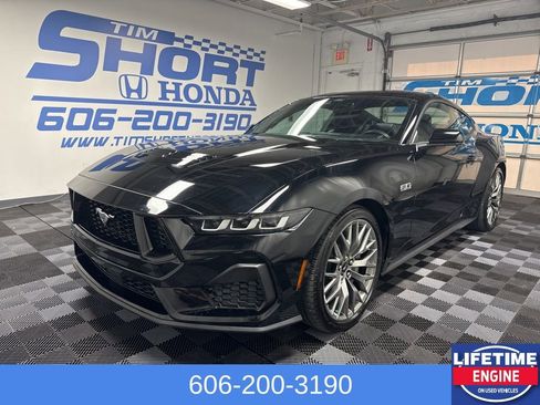 Used 2024 Ford Mustang GT Premium image 1