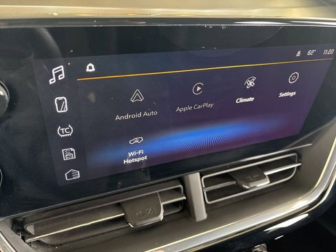 Certified 2024 Chevrolet Trax RS w/ Driver Confidence Package image 21