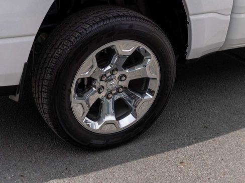 Used 2022 RAM 1500 Big Horn AWD/4WD image 9