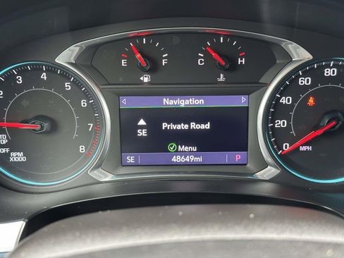 Used 2021 Chevrolet Traverse LT w/ LT Premium Package image 19