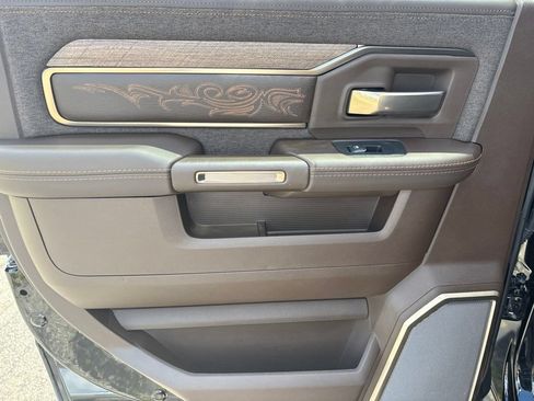 Certified 2025 RAM 3500 Longhorn AWD/4WD image 34
