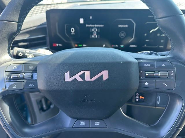 Used 2024 Kia EV9 GT-Line AWD/4WD image 39