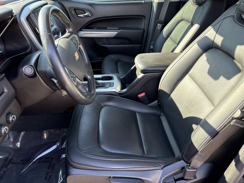 Certified 2022 Chevrolet Colorado LT w/ Redline Special Edition image 14