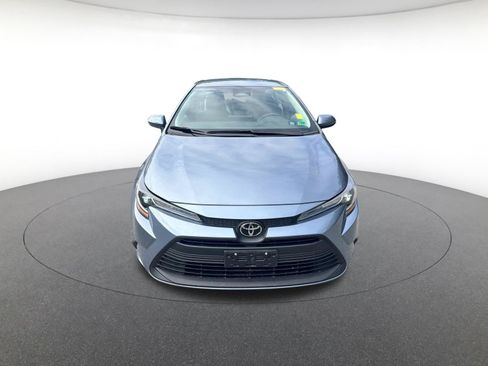 Used 2024 Toyota Corolla LE FWD image 8